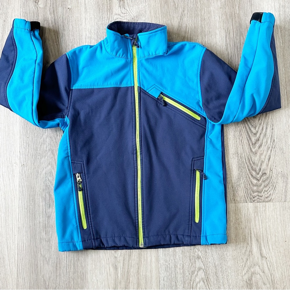 Snozu Extreme Weather Soft Shell Snow Jacket Size Medium 10/12